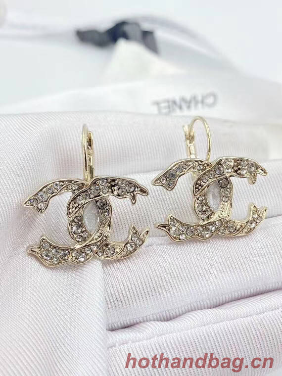 Chanel Earrings CE5901