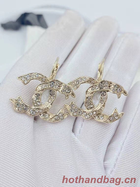 Chanel Earrings CE5901