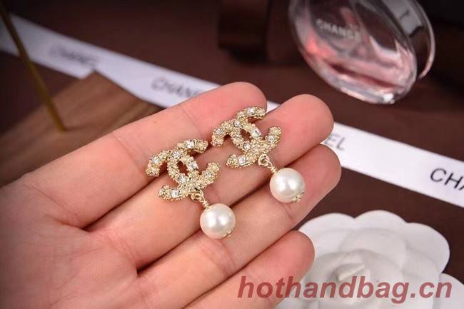 Chanel Earrings CE5929