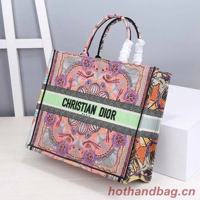 DIOR BOOK TOTE Multicolor Tie & Dior Embroidery M1286