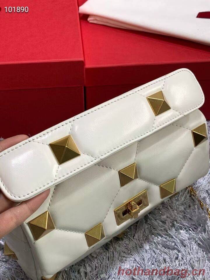 Valentino mini Garavani Roman Stud V2061 white