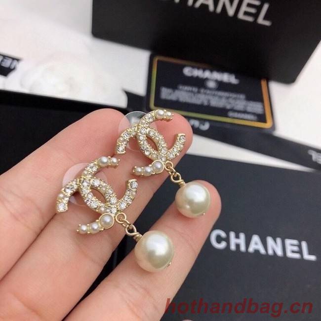 Chanel Earrings CE6015