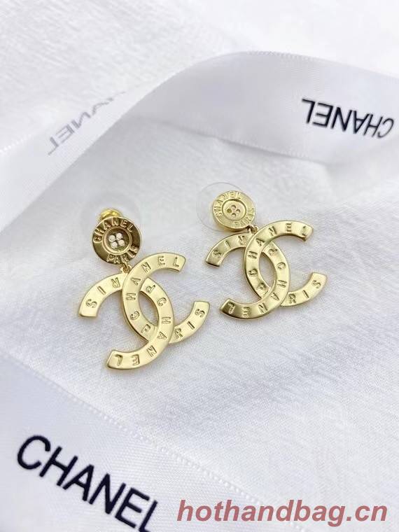 Chanel Earrings CE6019