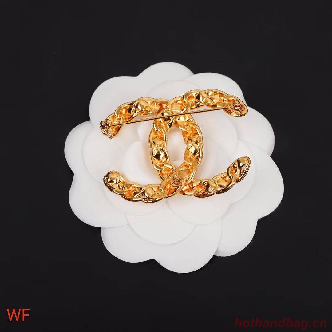 Chanel Brooch CE6111