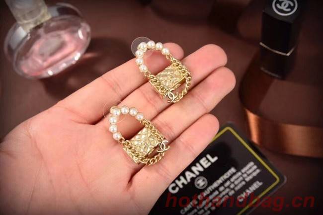 Chanel Earrings CE6117