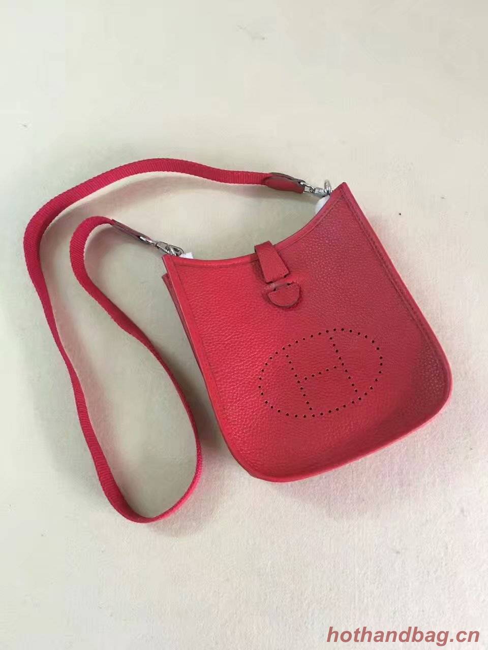 Hermes Evelyne original togo leather mini Shoulder Bag H15698 red