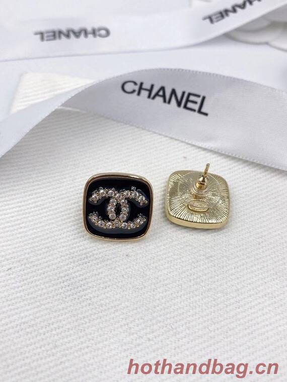 Chanel Earrings CE6305