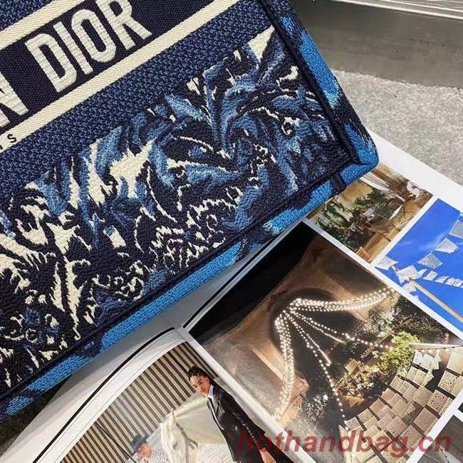 DIOR BOOK TOTE Blue Dior Palms Embroidery M1287