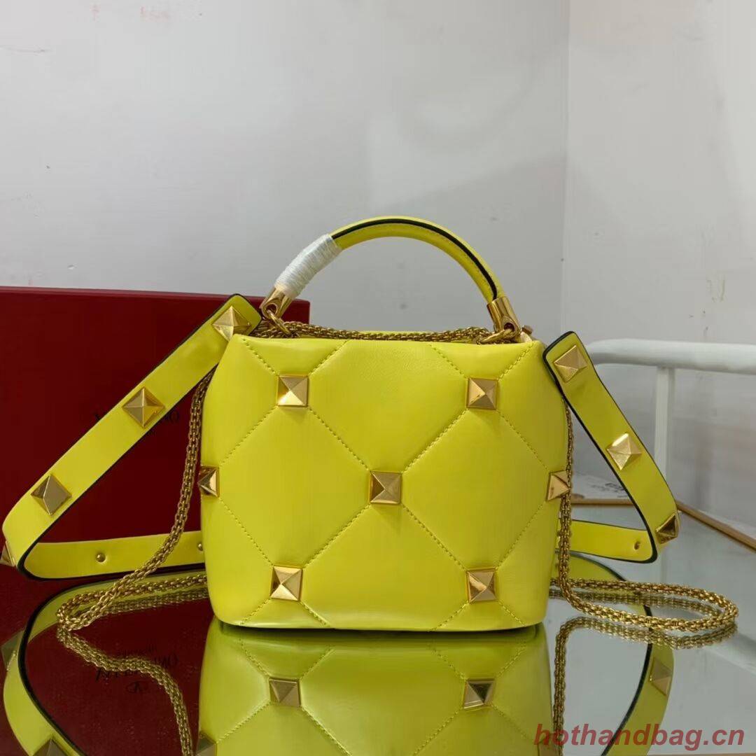 Valentino medium Garavani Roman Stud V1198 yellow