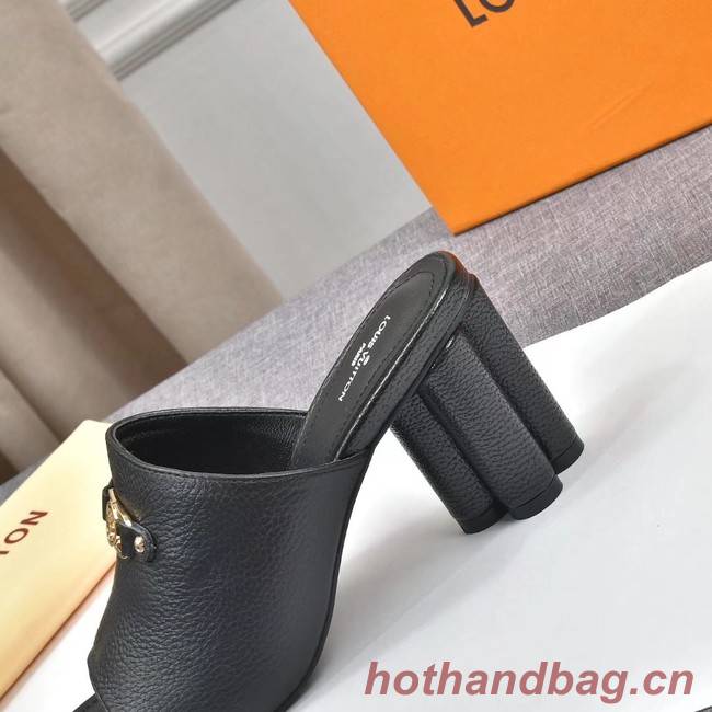 Louis Vuitton Shoes 1055-4 7.5CM height