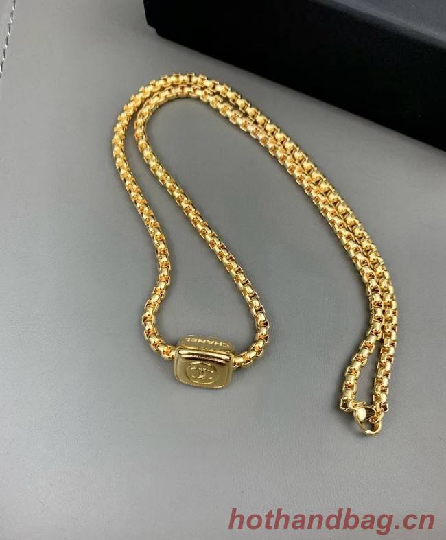 Chanel Necklace CE6412