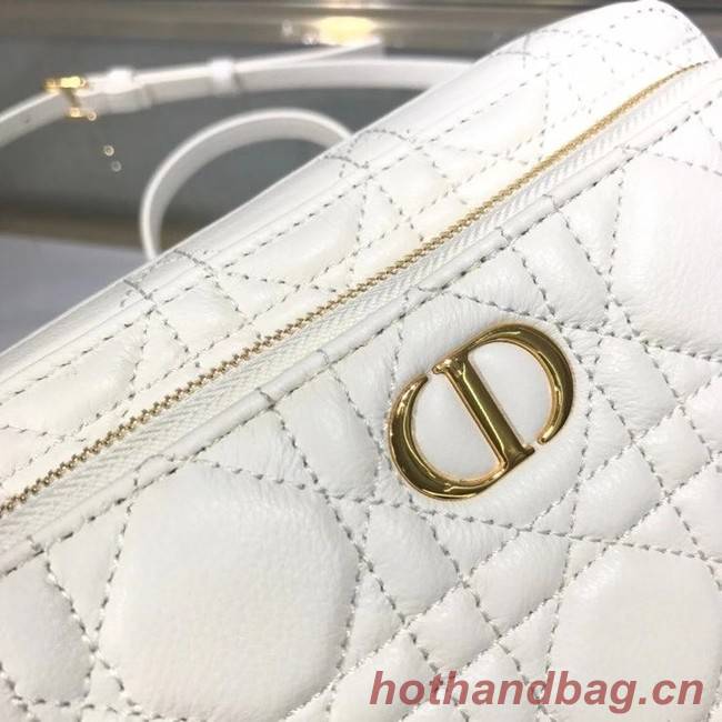 DIOR CARO DOUBLE POUCH Supple Cannage Calfskin S5037U white