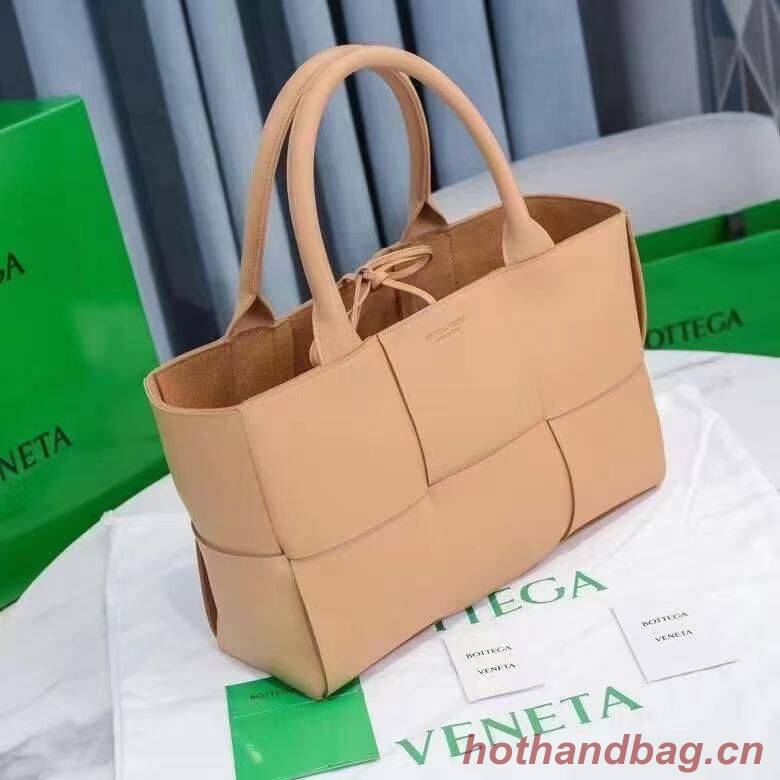 Bottega Veneta ARCO TOTE 609175 Nude