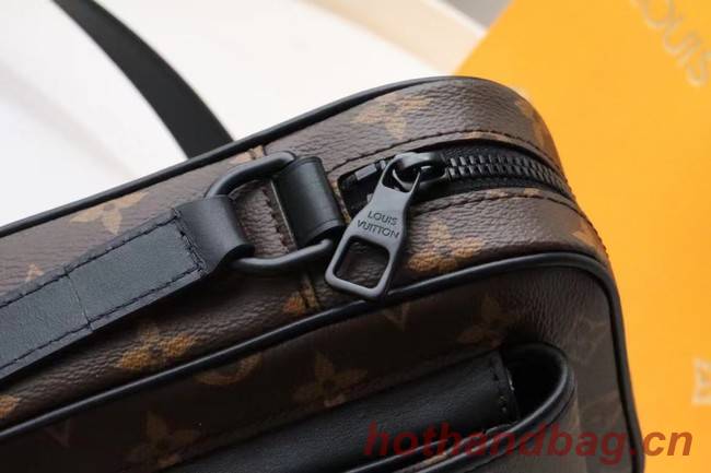 Louis Vuitton OUTDOOR POUCH M69404 black