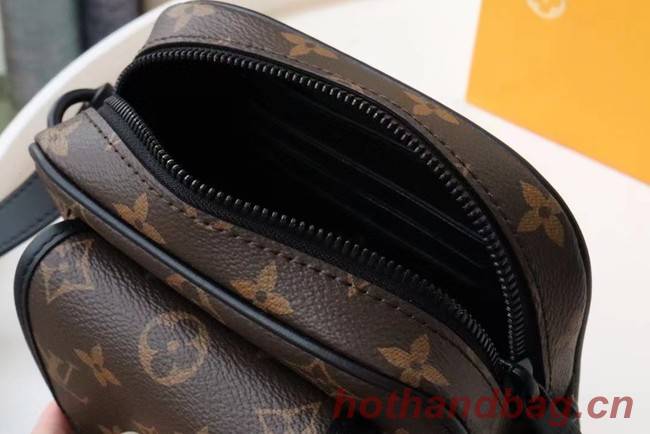 Louis Vuitton OUTDOOR POUCH M69404 black