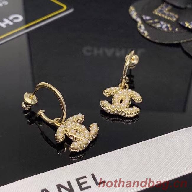 Chanel Earrings CE7000