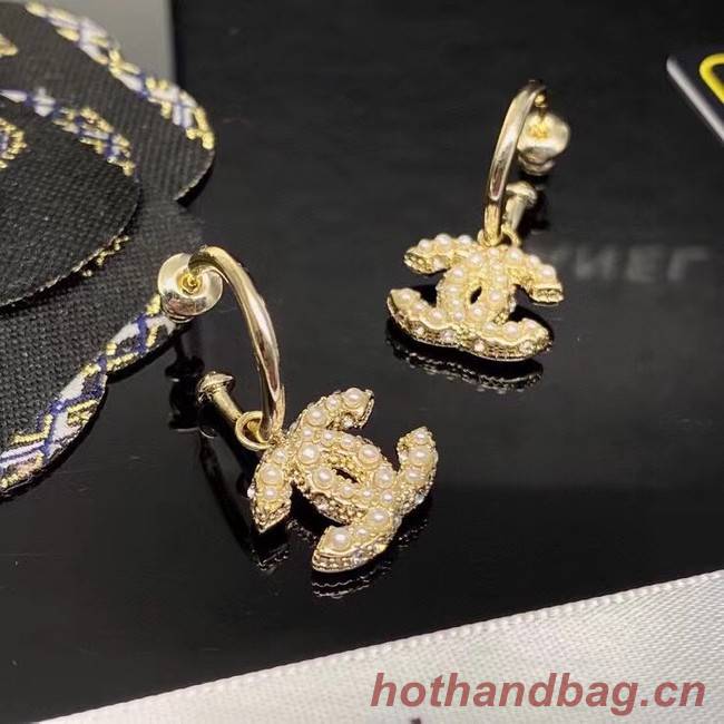 Chanel Earrings CE7000