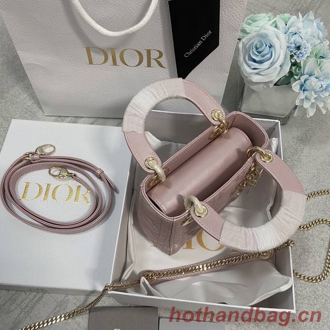 MINI LADY DIOR BAG Lambskin M0566OW Pearlescent powder&gold