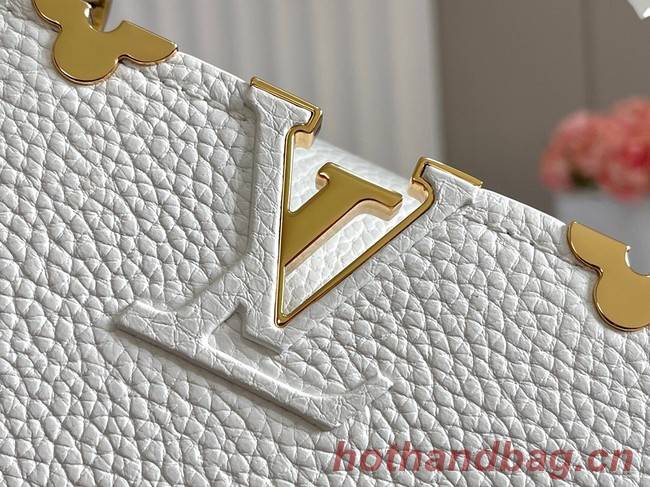 Louis Vuitton CAPUCINES BB M48868 white