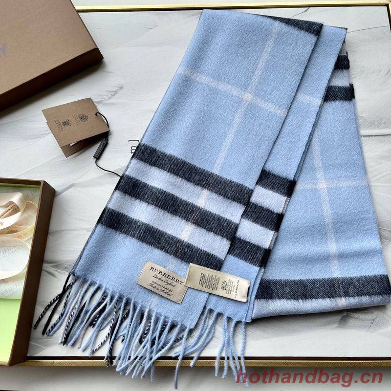 Burberry Scarf B00240