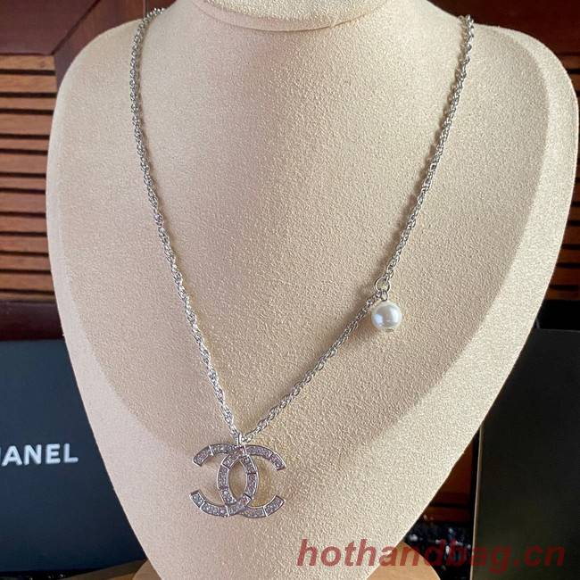 Chanel Necklace CE7290