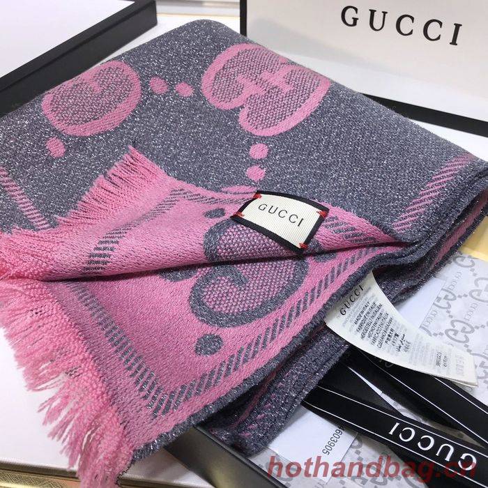 Gucci Scarf G00112