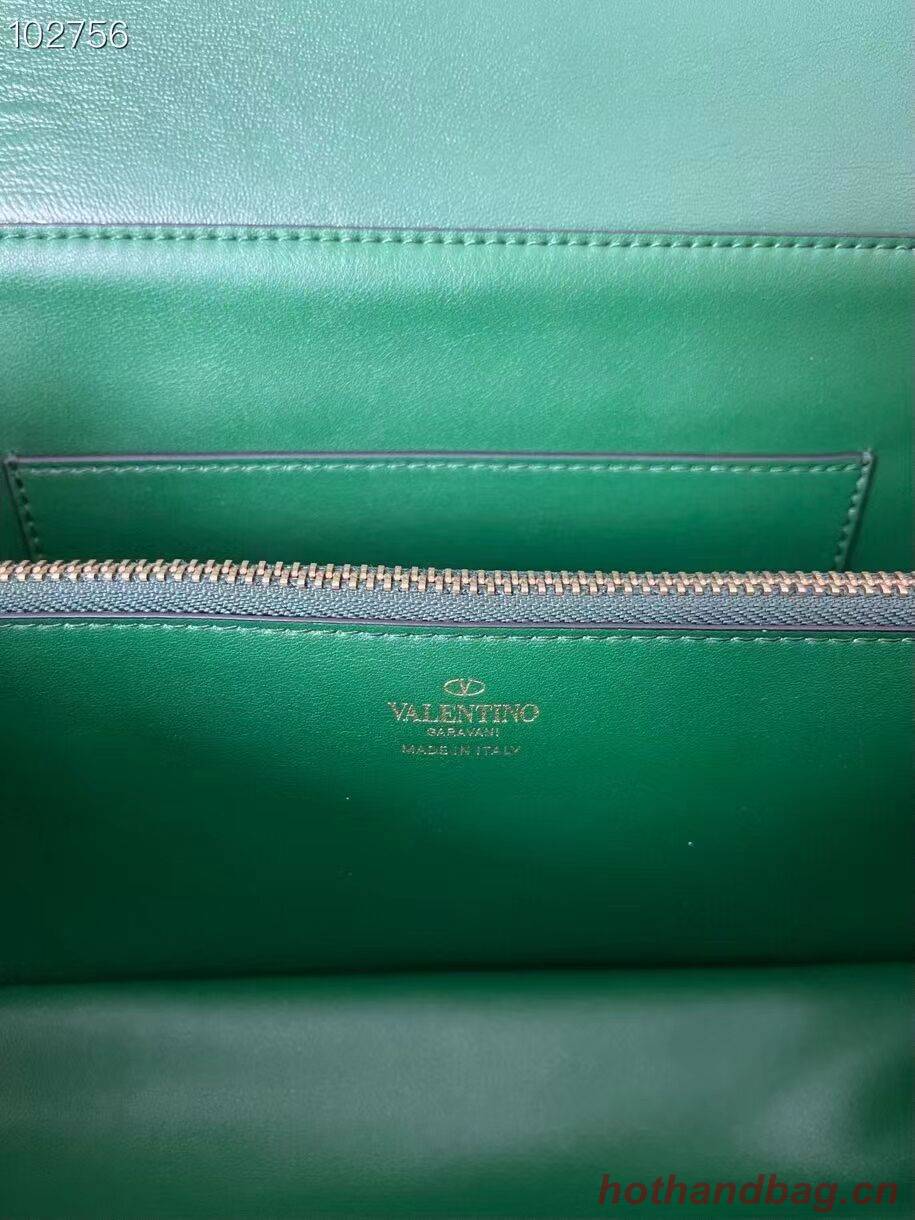 VALENTINO GARAVANI Stud Sign nappa Shoulder Bag NL098 green