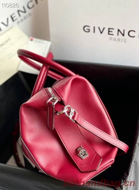 GIVENCHY Original Leather Shoulder Bag 63188 red