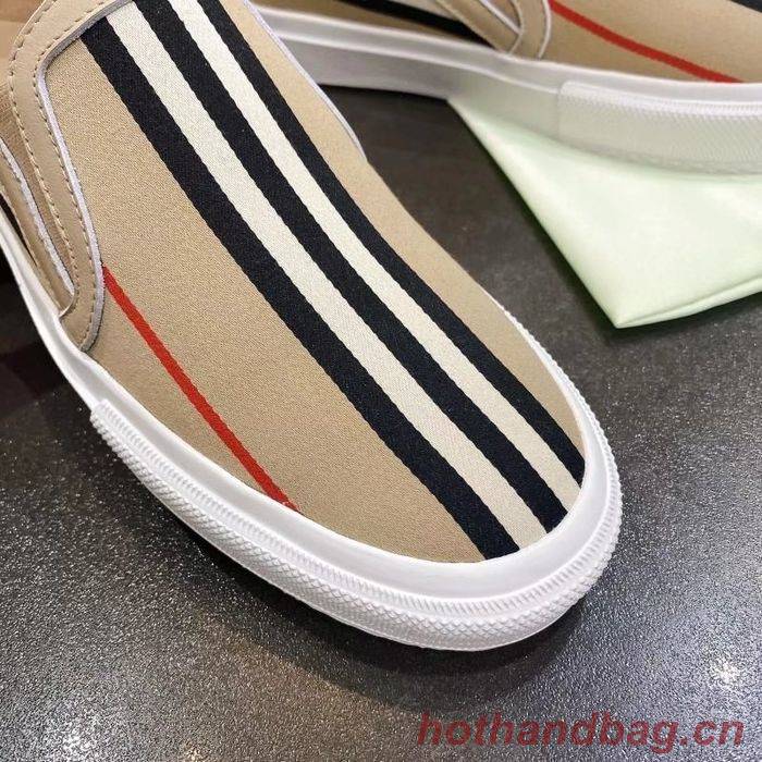 Burberry shoes BU00016