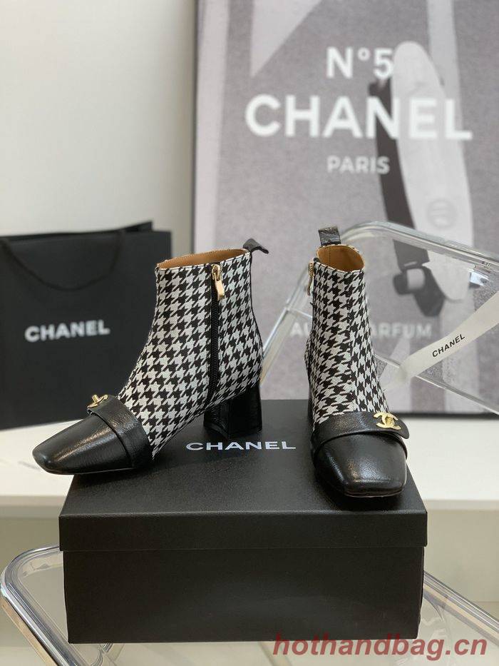 Chanel shoes CH00045