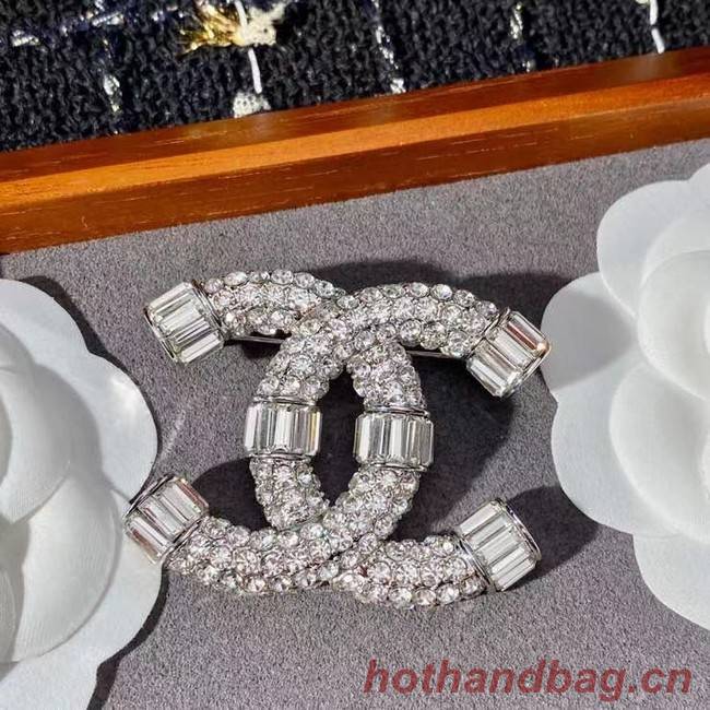 Chanel Brooch CE7460