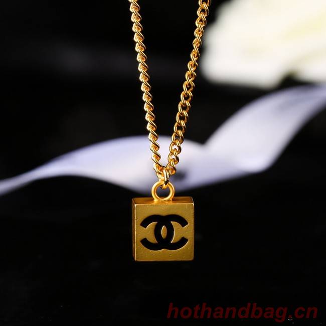 Chanel Necklace CE7430