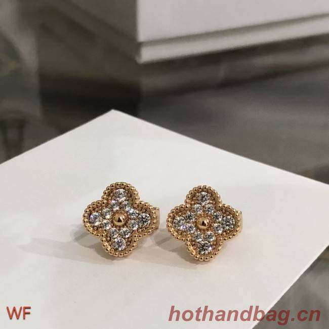 Van Cleef & Arpels  Earrings CE7499