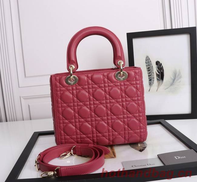 MEDIUM LADY DIOR BAG Cannage Lambskin M0565E red