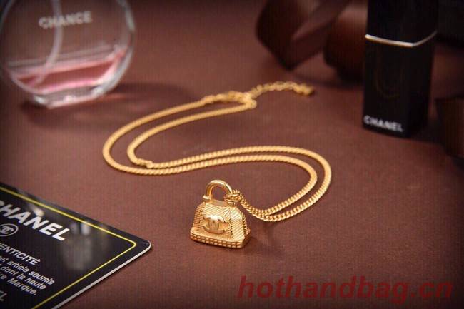 Chanel Necklace CE7631