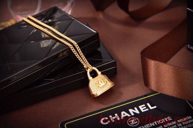 Chanel Necklace CE7631