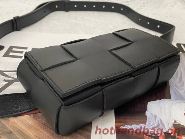 Bottega Veneta CASSETTE Mini intreccio leather belt bag 651053 black