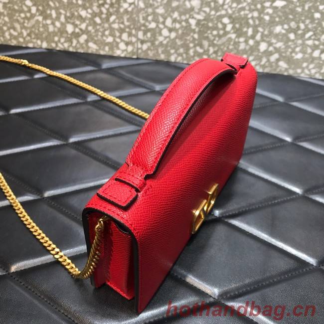 VALENTINO GARAVANI Stud Sign Grained Calfskin Shoulder Bag 0680 red