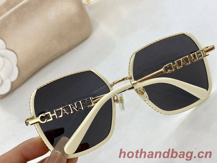 Chanel Sunglasses Top Quality CHS01675