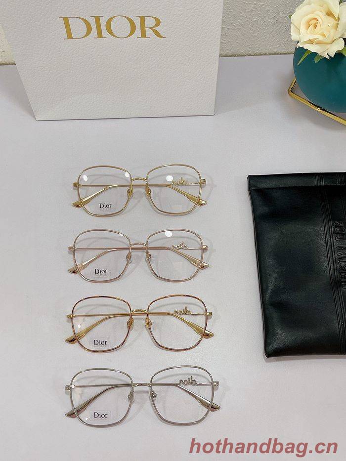 Dior Sunglasses Top Quality DIS00789