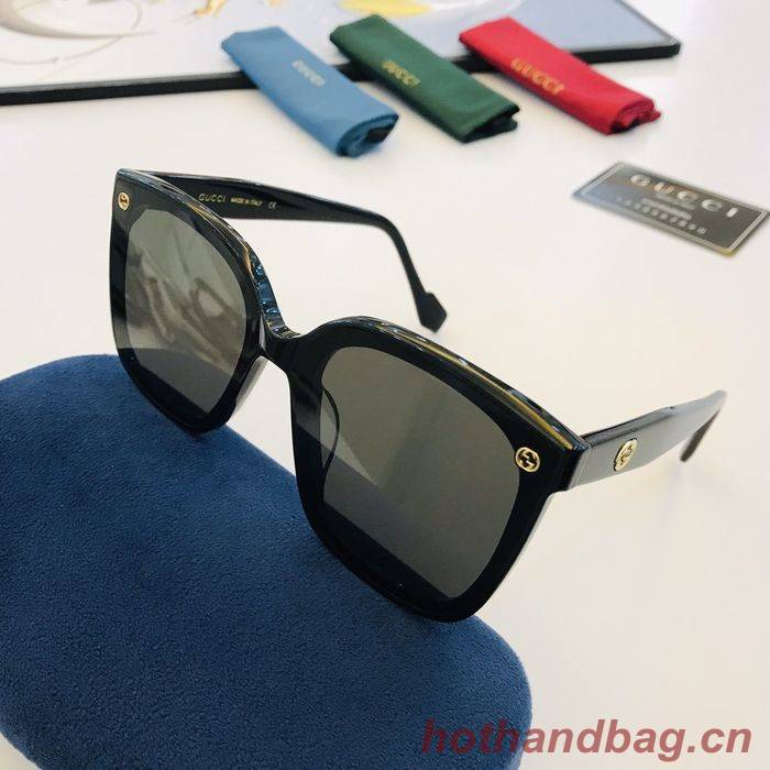 Gucci Sunglasses Top Quality GUS00115