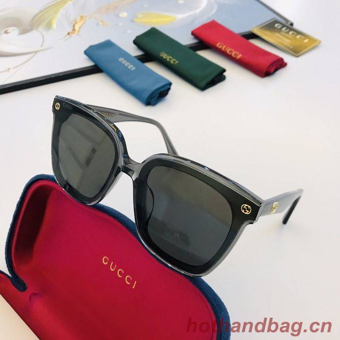 Gucci Sunglasses Top Quality GUS00652