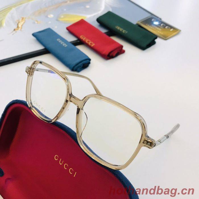 Gucci Sunglasses Top Quality GUS01065