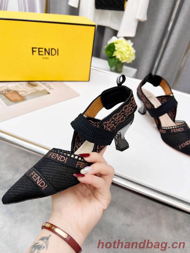 Fendi SANDAL 91029-1  Heel 5.5CM