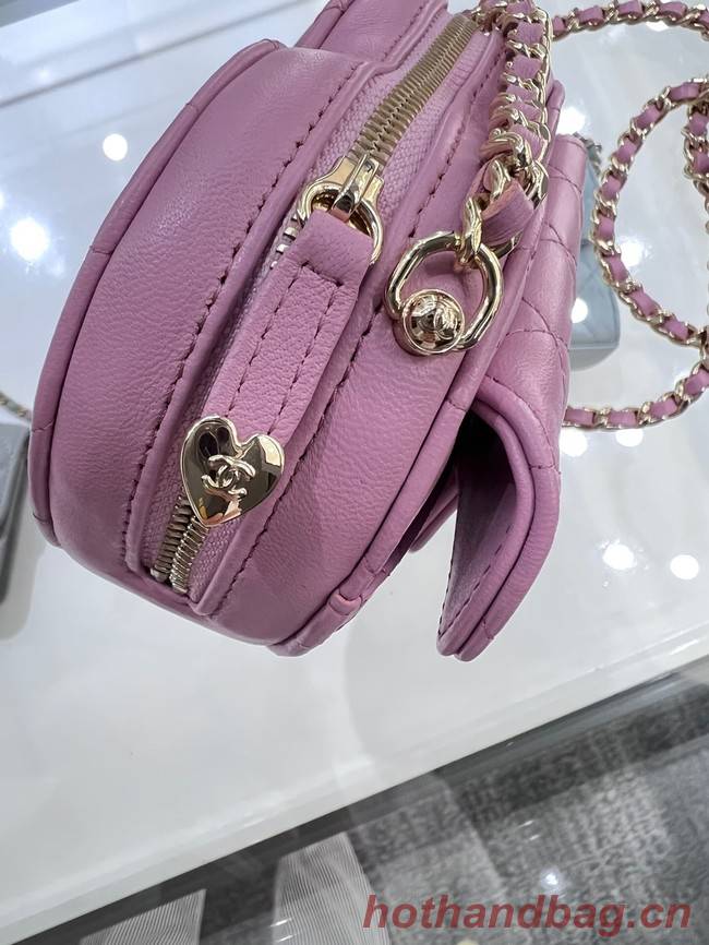 Chanel 2022S Love Heart mini Lambskin Crossbody Chain Bag AO2784 pink