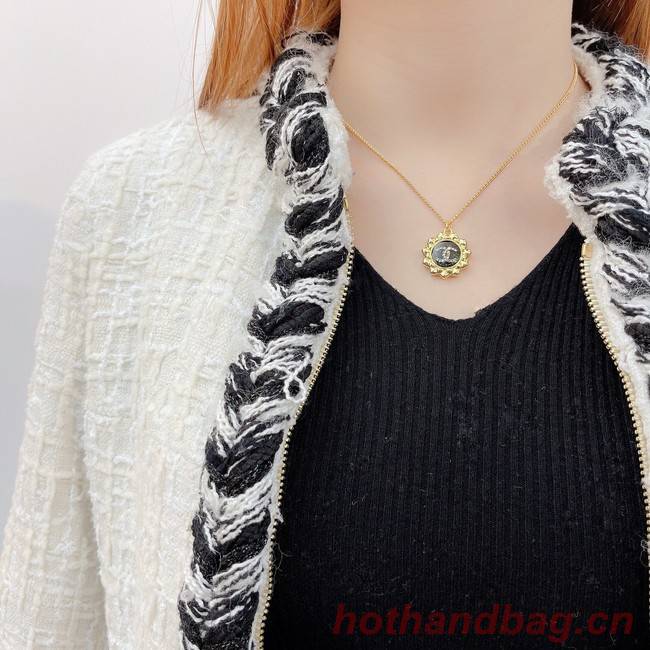 Chanel Necklace CE7993