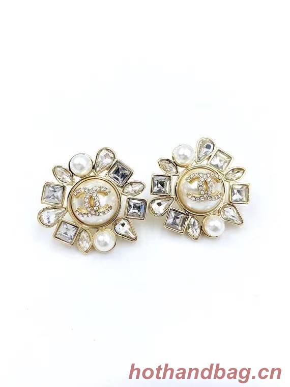 Chanel Earrings CE8000