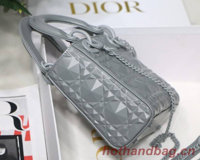 MEDIUM LADY DIOR BAG Cannage Calfskin M0566OE gray