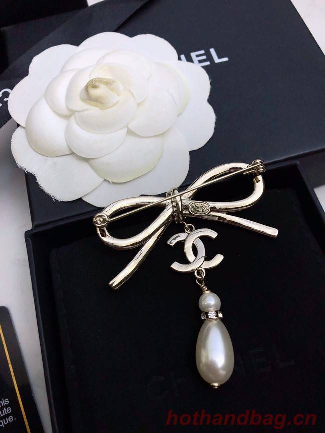 Chanel Brooch CE8174