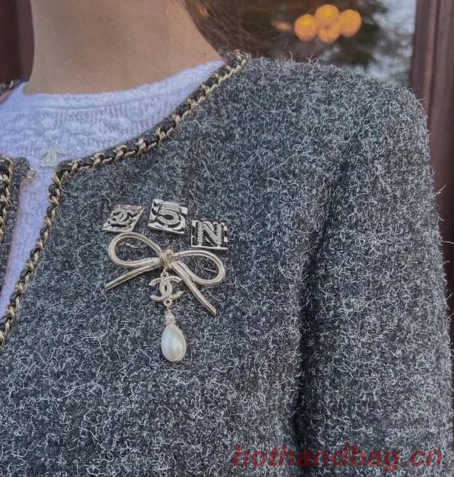 Chanel Brooch CE8174